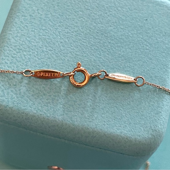 Tiffany Gold Large Quartz Teardrop Pendant Necklace - Picture 7 of 9